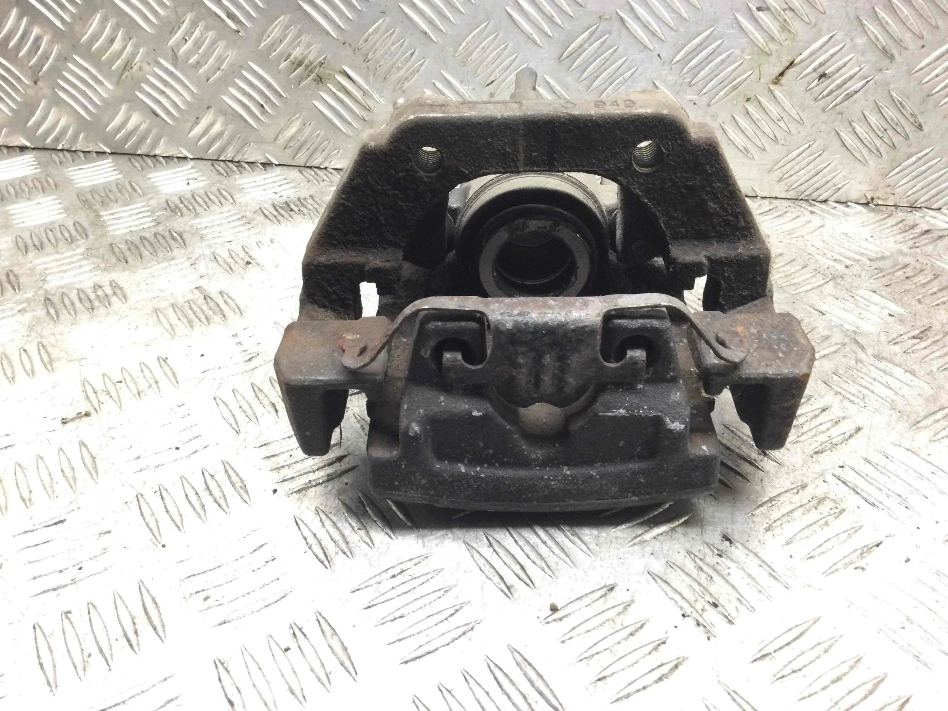 Суппорт задний левый BMW X5 E70 (2006-2010) дизель 3.0 TD Автомат Кроссовер