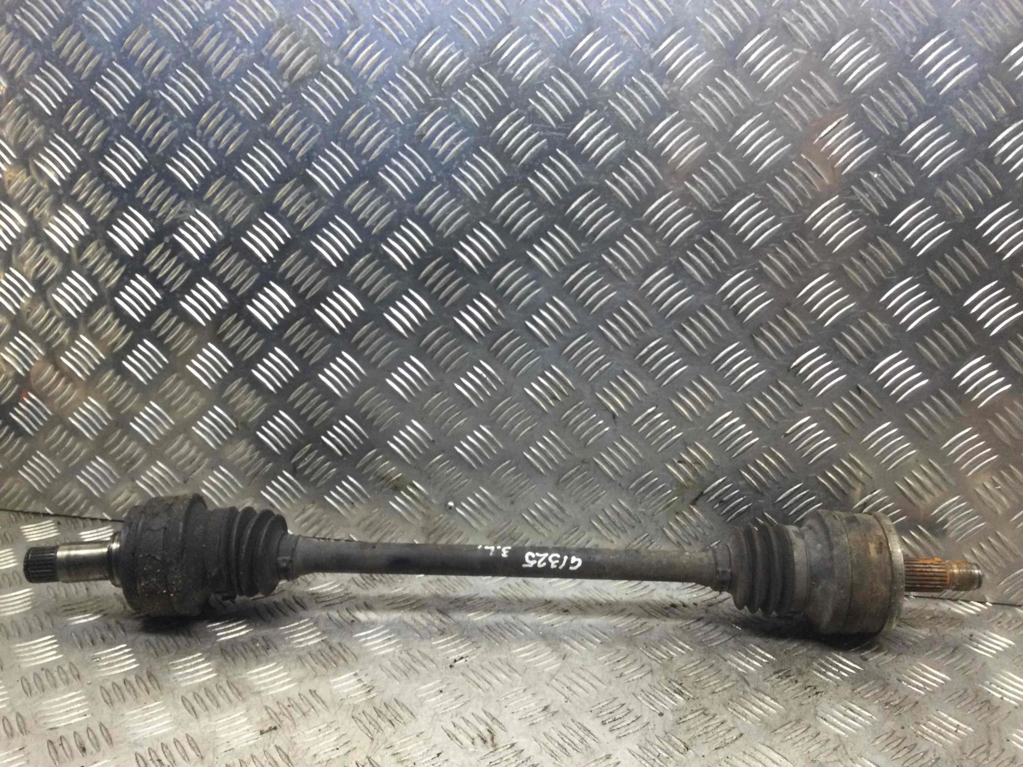 Полуось задняя (приводной вал, ШРУС) Mercedes C-klasse W203/S203/CL203 (2000-2004) бензин 2.0 Kompressor Автомат Купе