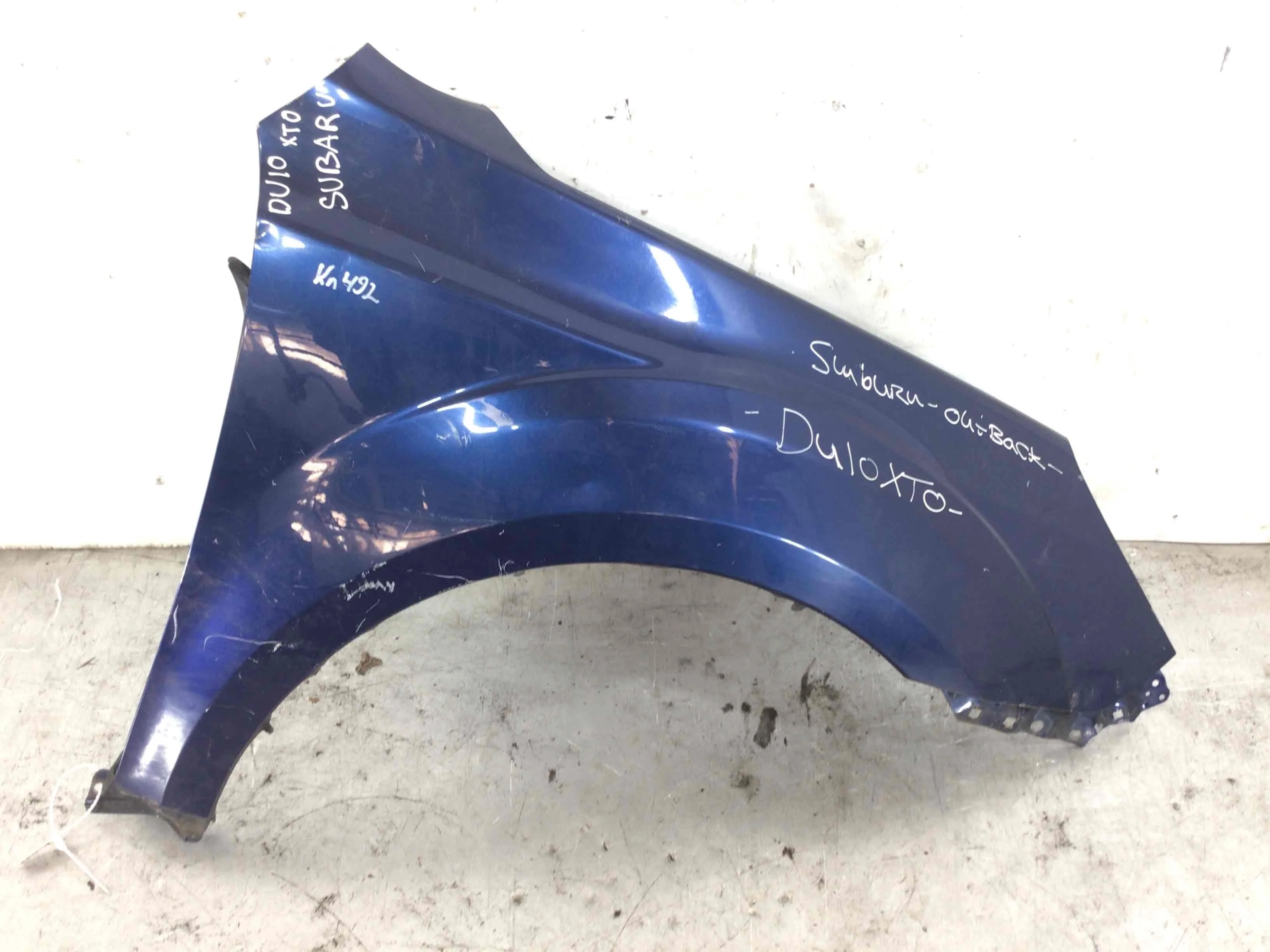 Крыло переднее правое Subaru Outback 4 поколение (2009-2012) бензин 2.0 i Механика Универсал
