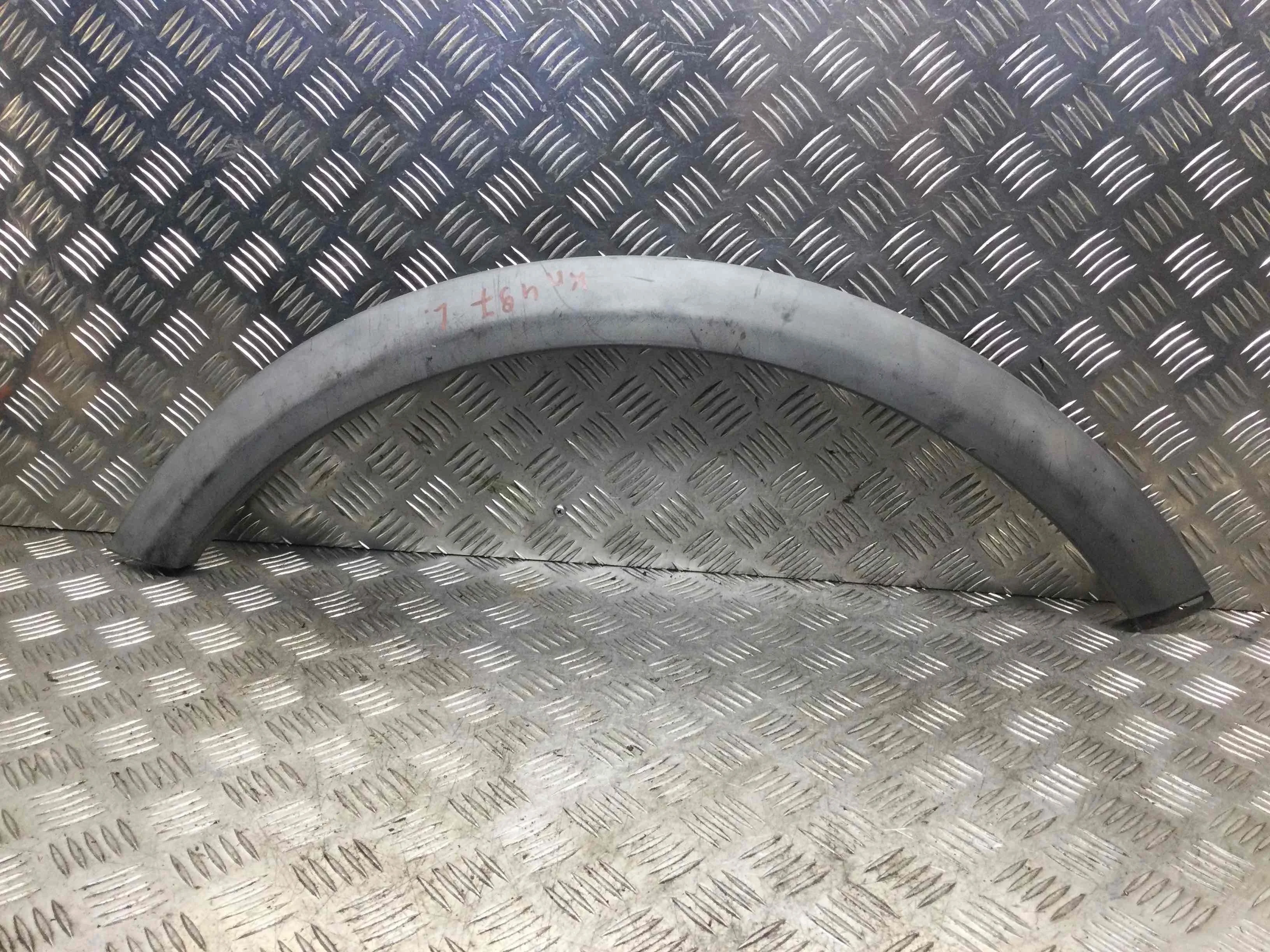 Молдинг крыла переднего левого Opel Antara 1 поколение (2006-2011) дизель 2.0 CDTI Механика Внедорожник