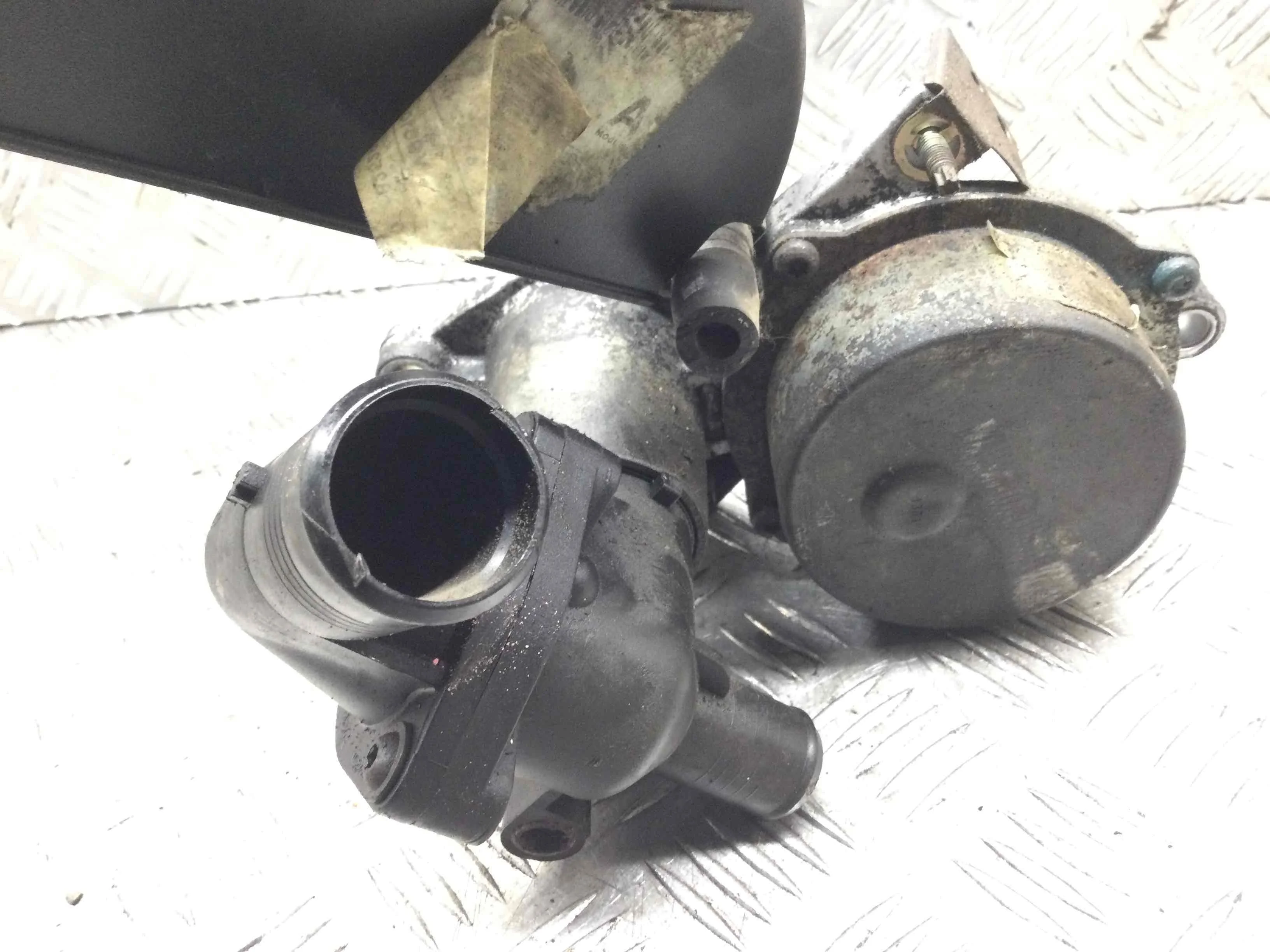 Насос вакуумный Ford Transit 3 поколение (2000-2006) дизель 2.0 TD Механика Микроавтобус