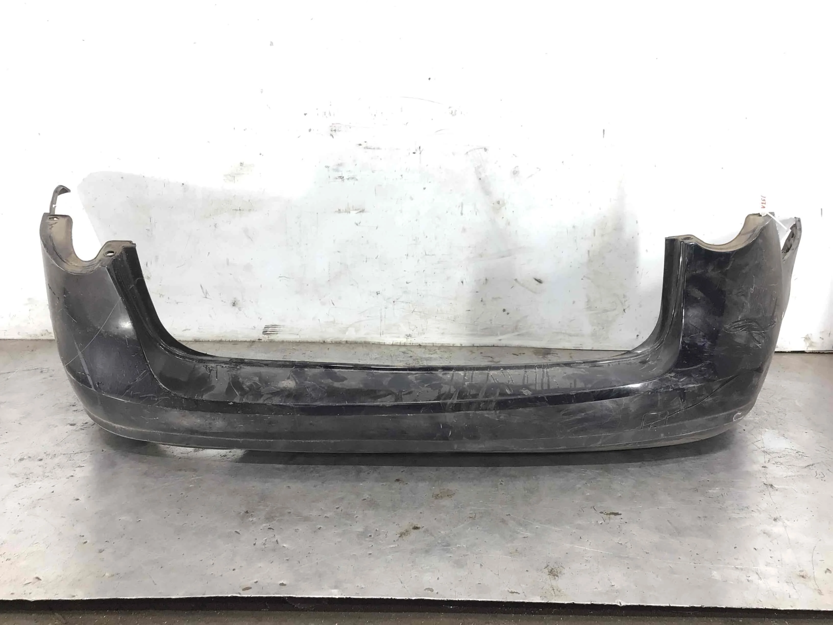 Бампер задний Volkswagen Passat B6 (2005-2010) дизель 2.0 TDI Механика Универсал