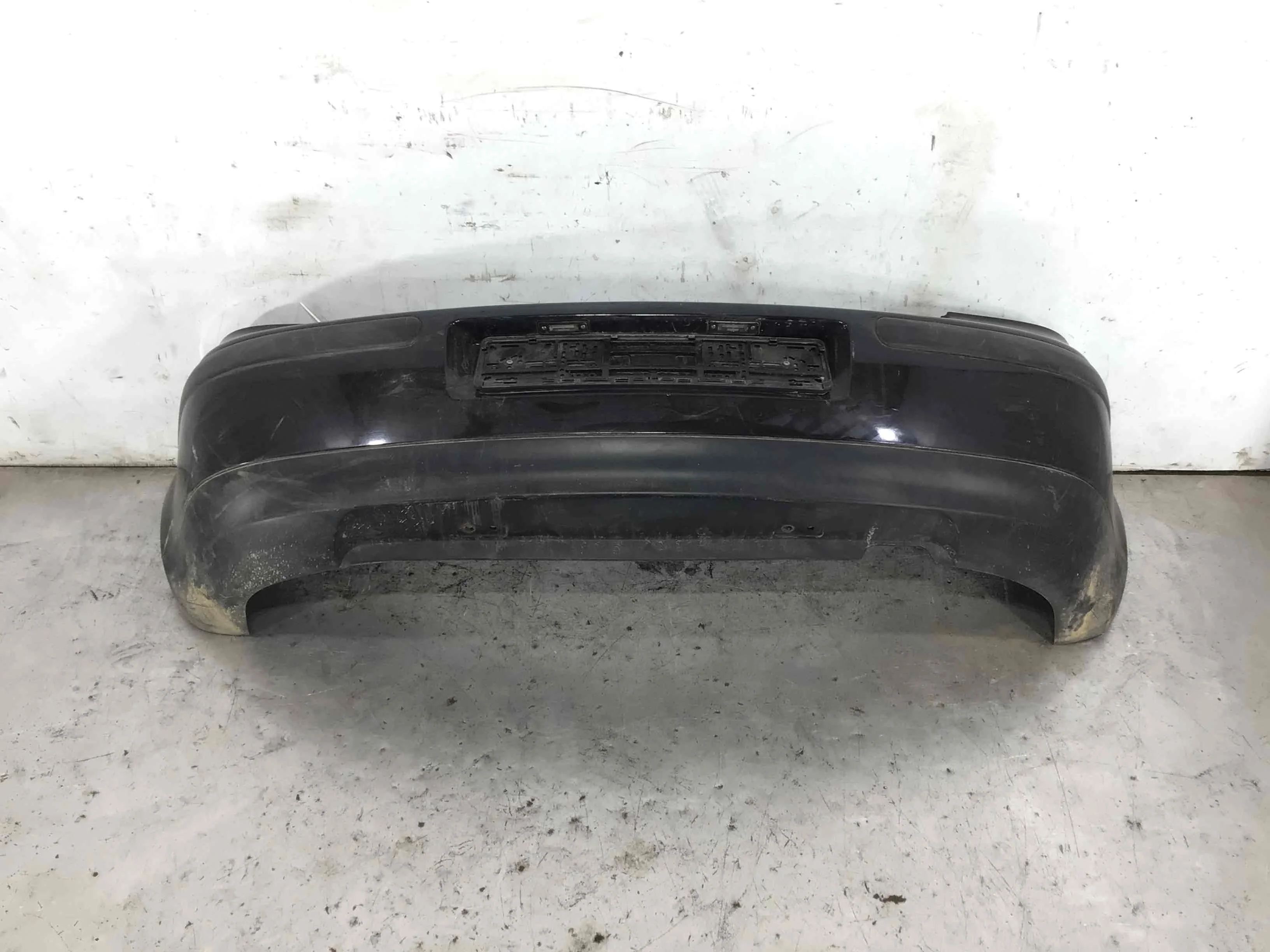 Бампер задний Volkswagen Golf 4 поколение (1997-2004) бензин 1.4 i Механика Х/б