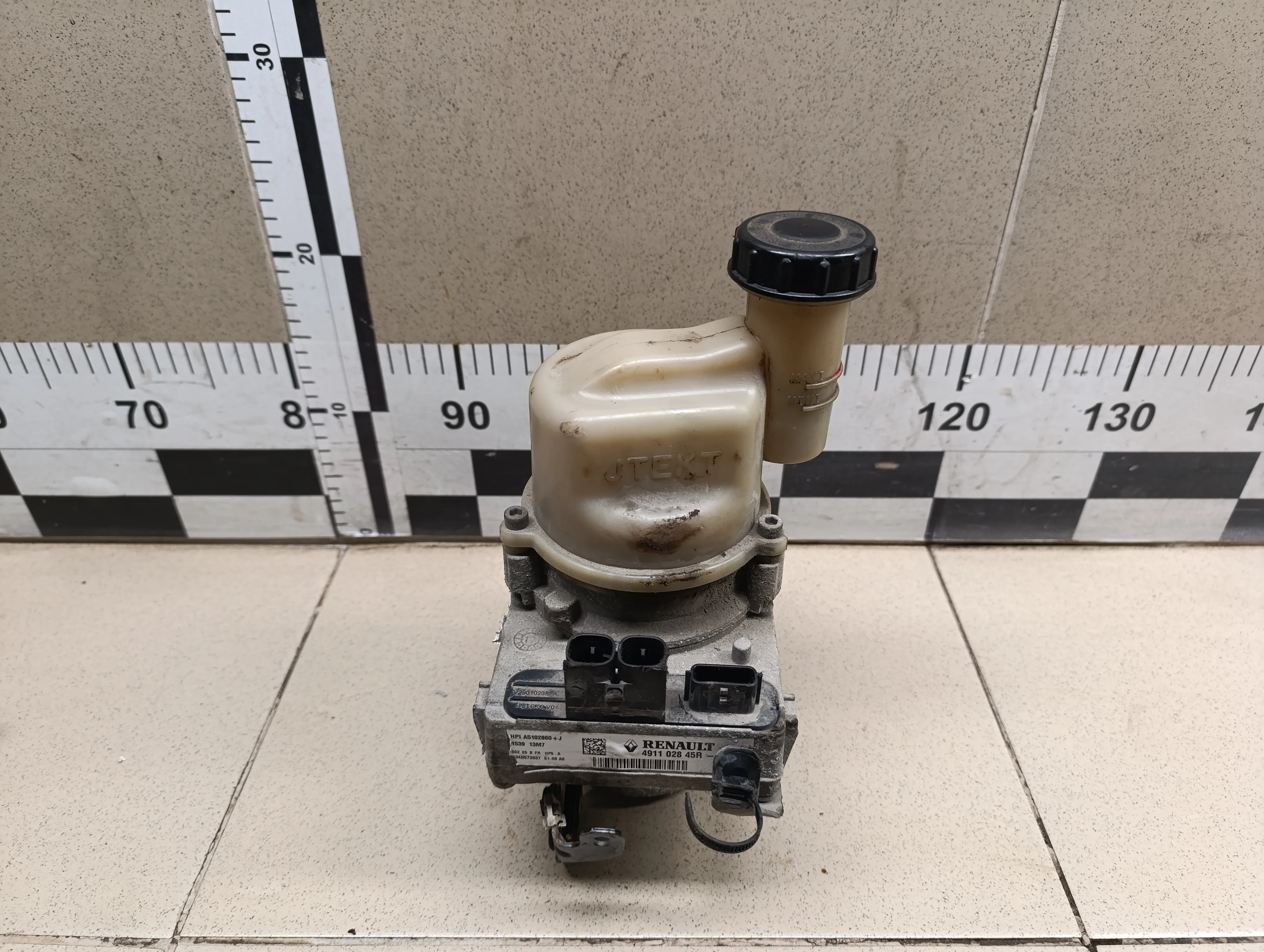 Насос гидроусилителя Duster 2012>