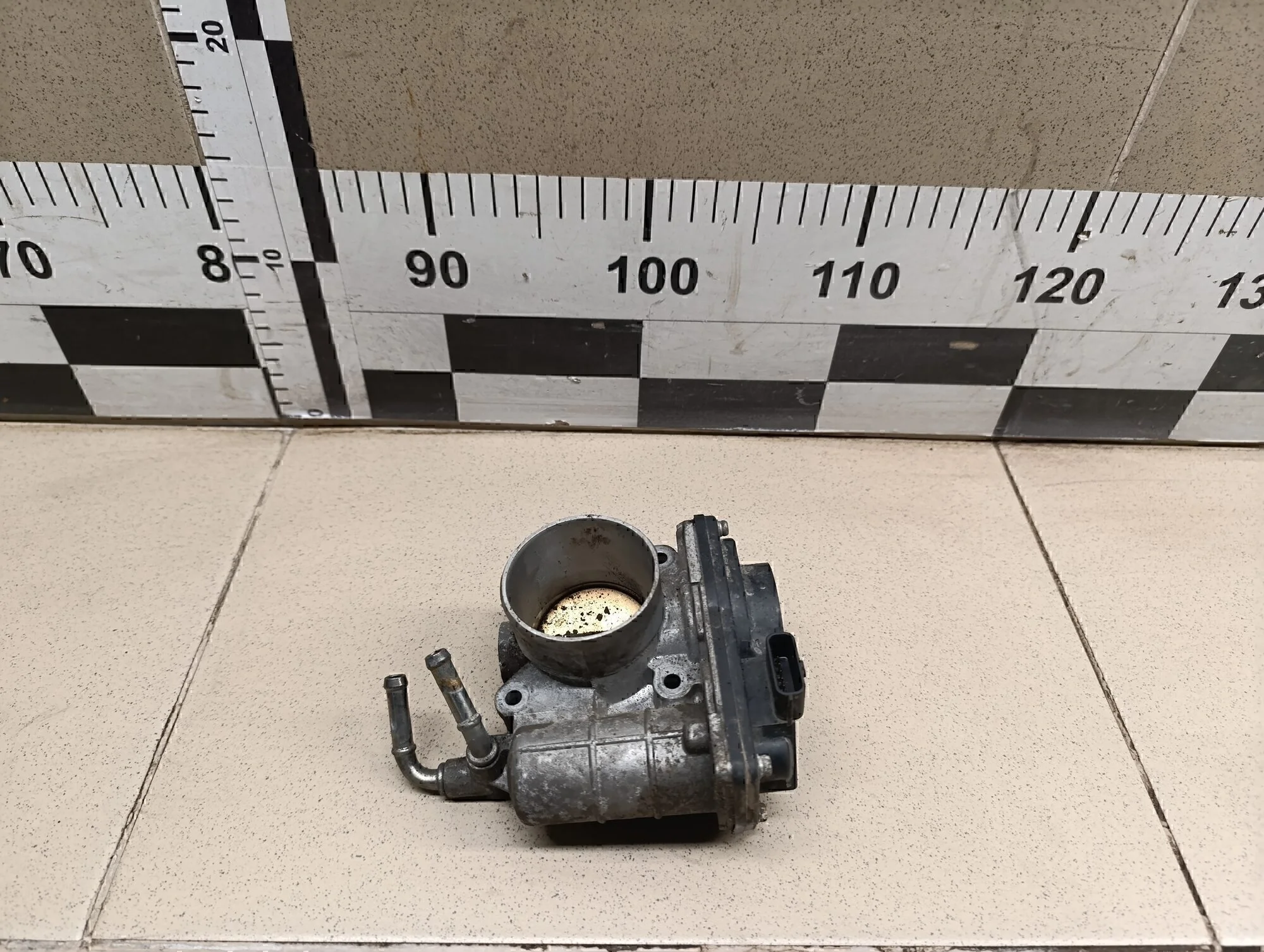 Заслонка дроссельная электрическая Duster 2012>