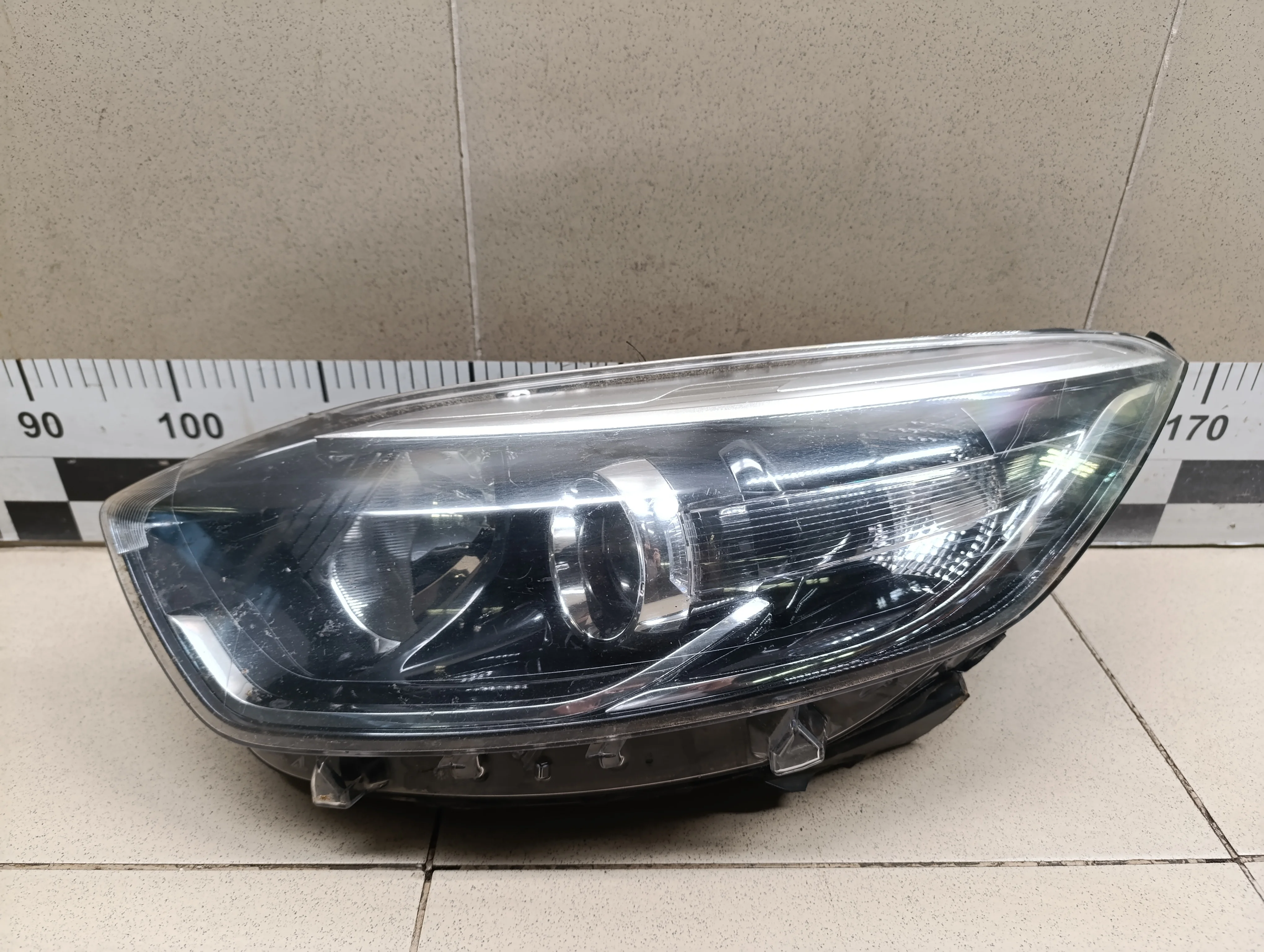 Фара левая Kaptur 2016>