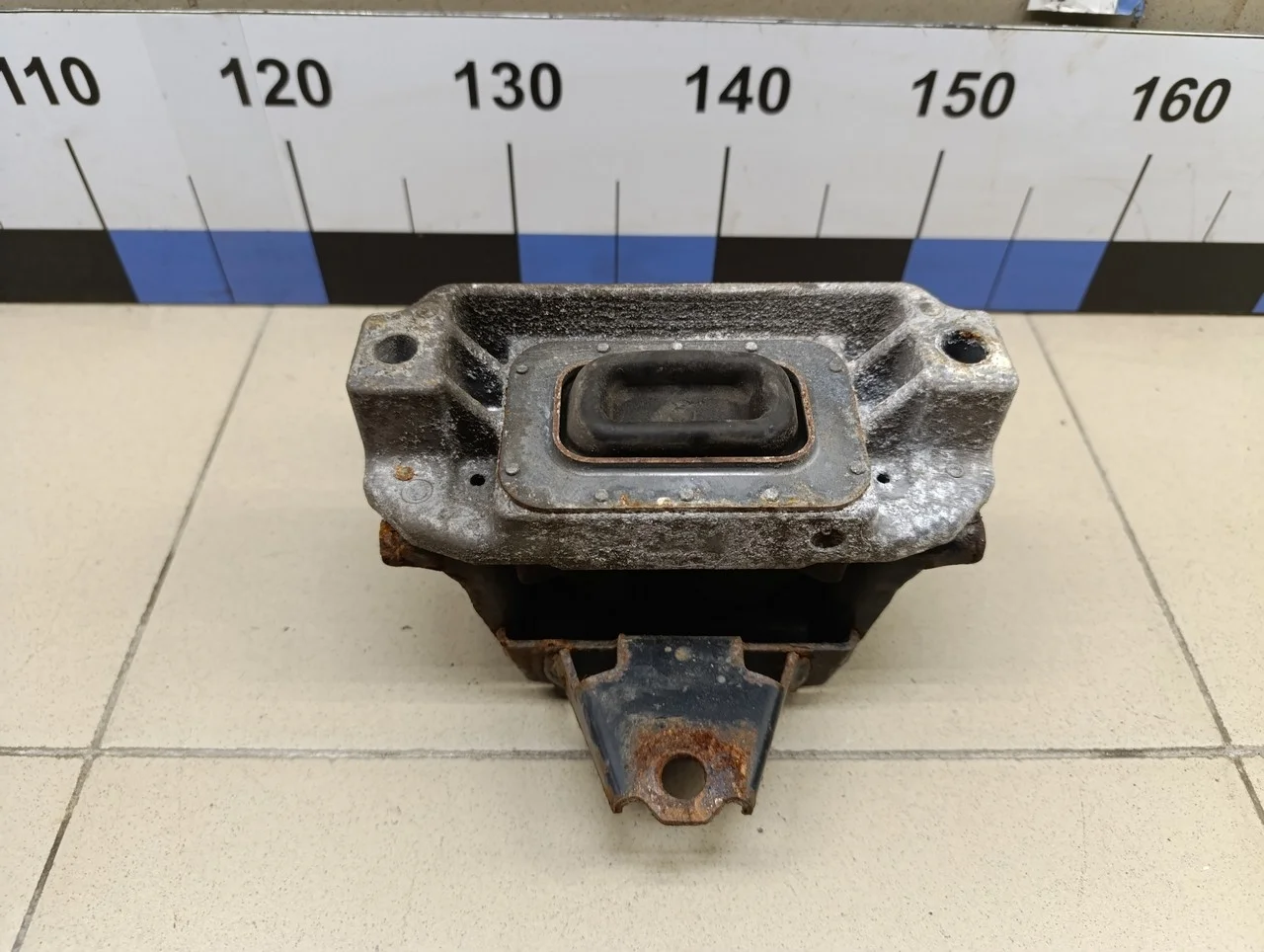 Опора двигателя правая Outlander (GF) 2012>