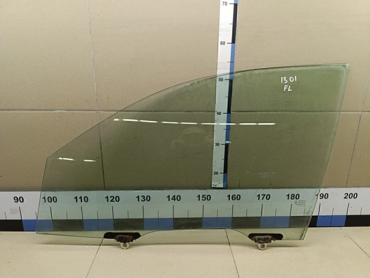 Стекло двери передней левой Outlander (GF) 2012>