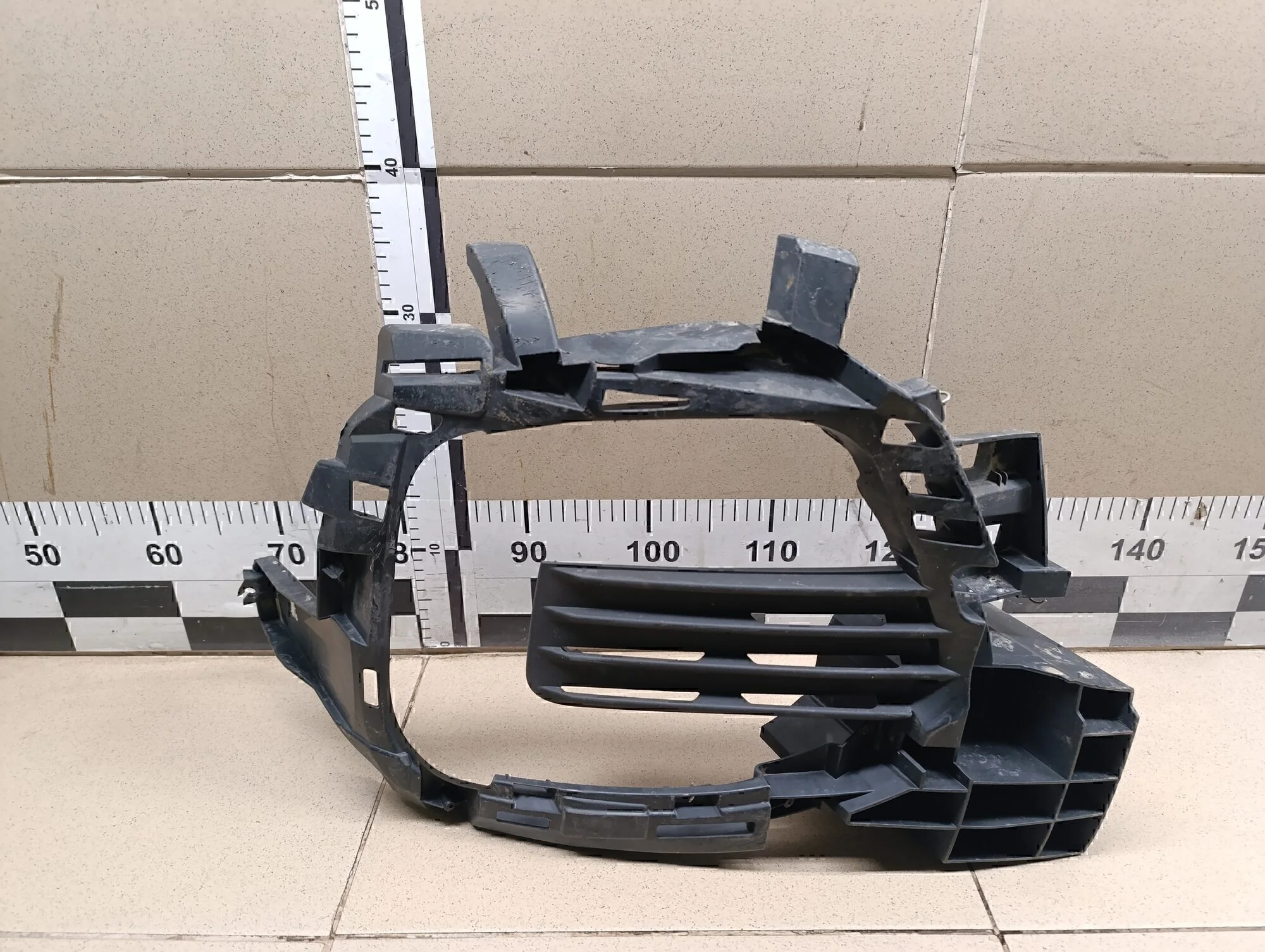 Кронштейн фары противотуманной правой Kaptur 2016>