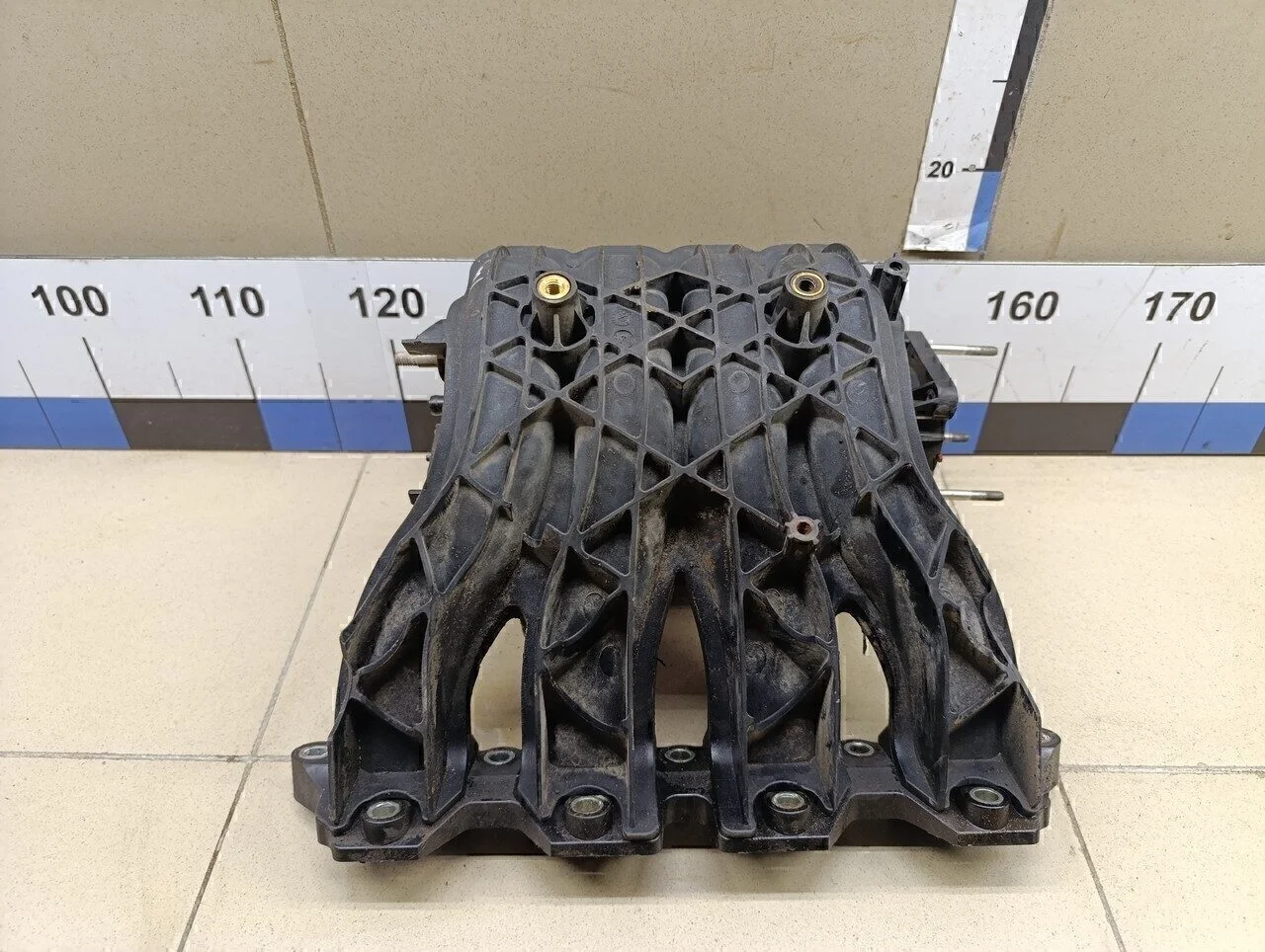 Коллектор впускной Aveo (T200) 2003-2008