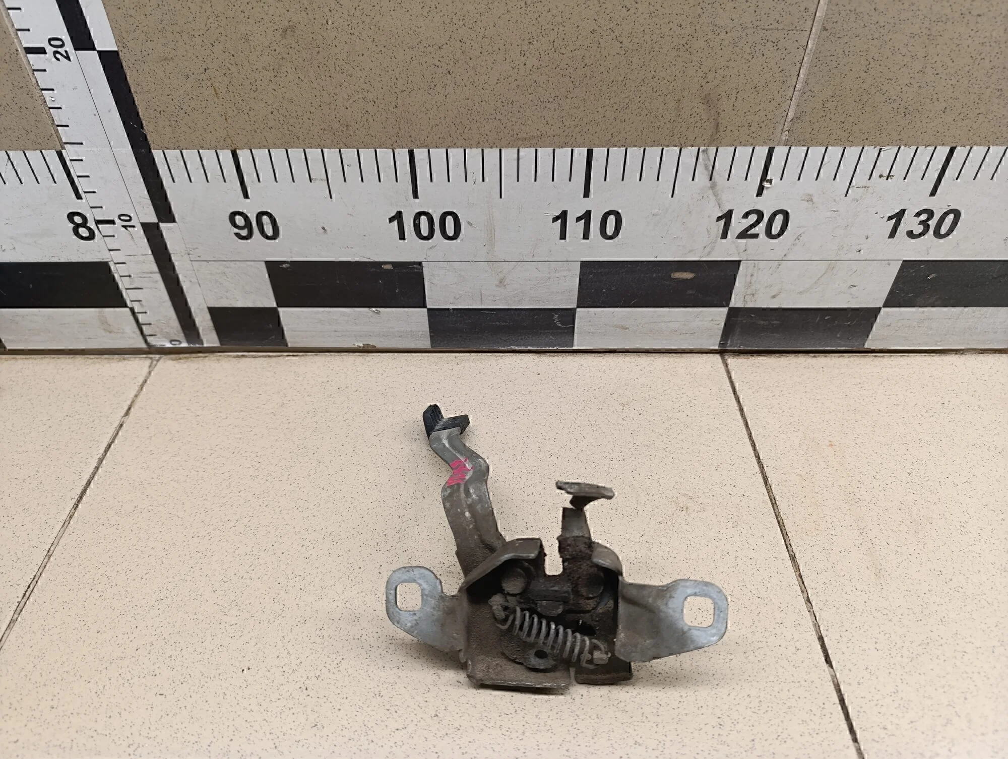 Замок капота Kaptur 2016>