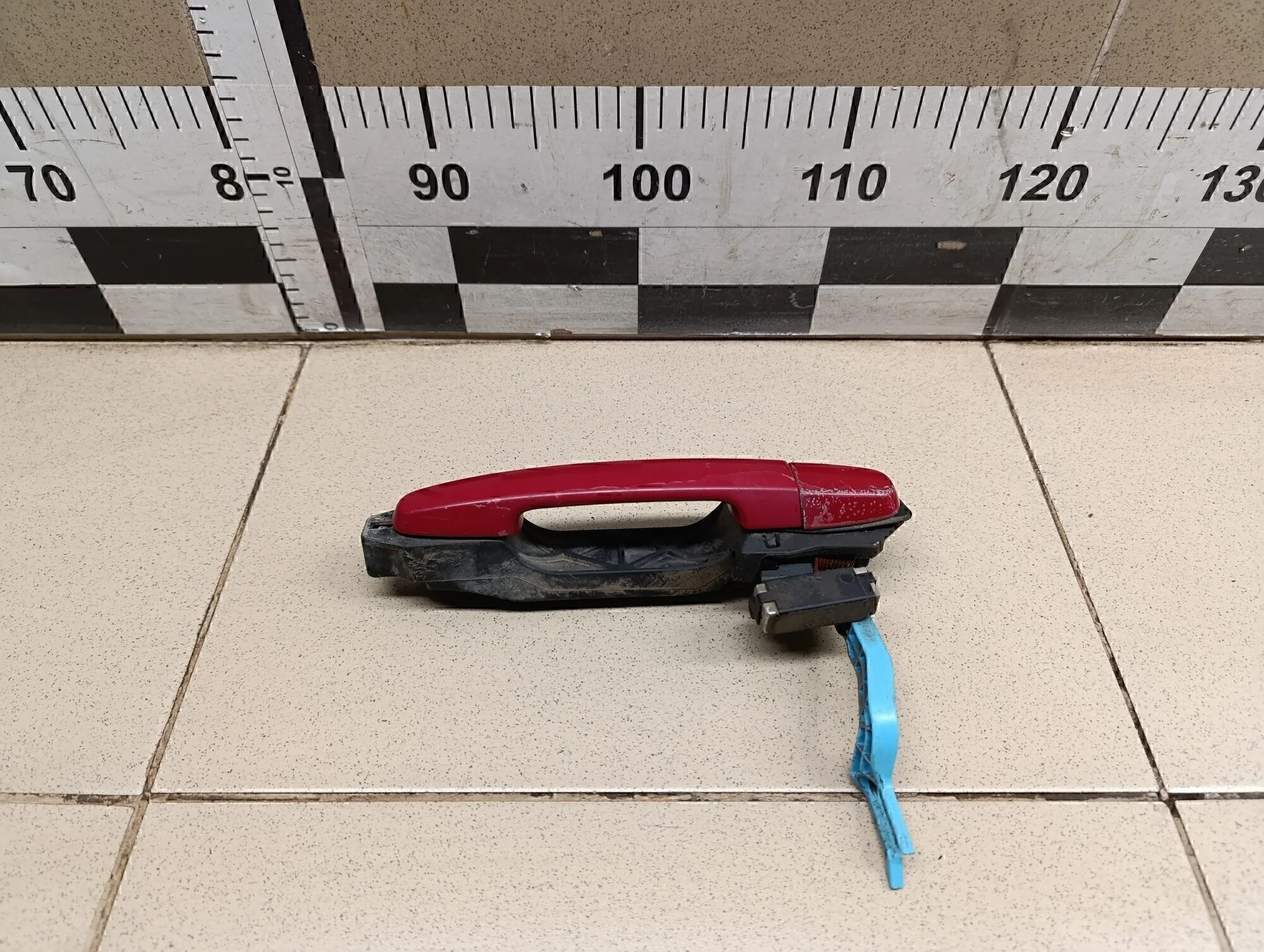 Ручка двери наружная правая Yaris 2005-2011