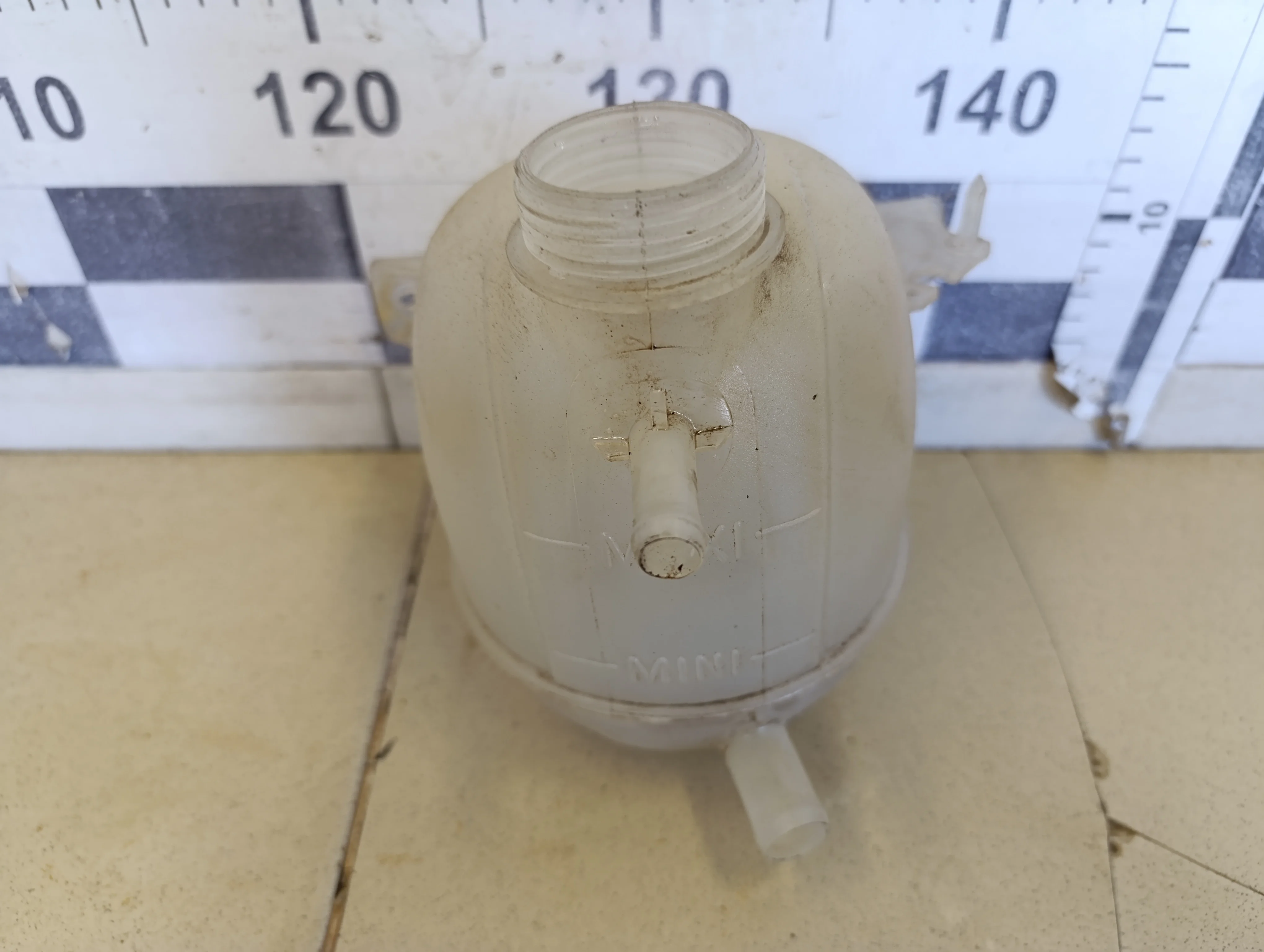 Бачок расширительный Clio/Symbol 1998-2008