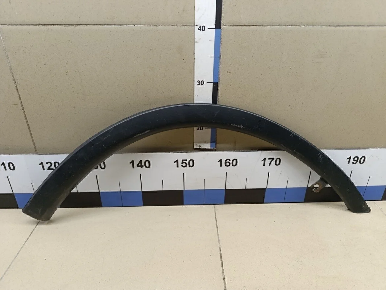 Накладка переднего крыла правого Outlander (GF) 2012>