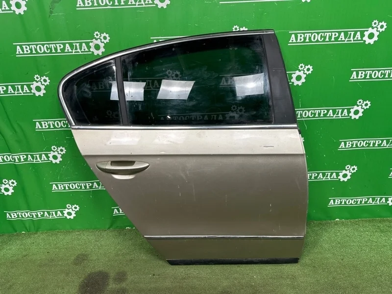 Дверь Volkswagen Passat 2005-2011 3C5833056H B6, задняя правая