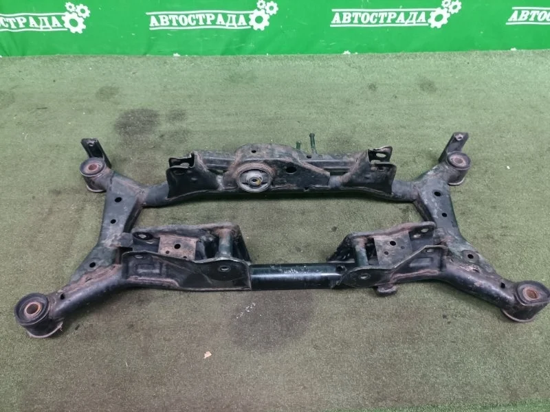 Подрамник Nissan X Trail 2002-2007 554008H700 T30, задний