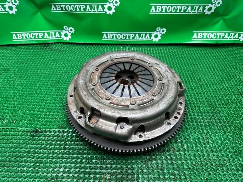 Маховик Nissan X Trail 2001-2007 123108H301 T30