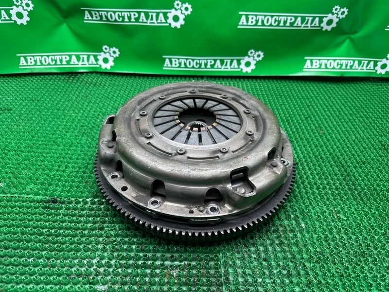 Маховик Nissan X Trail 2001-2007 123108H301 T30