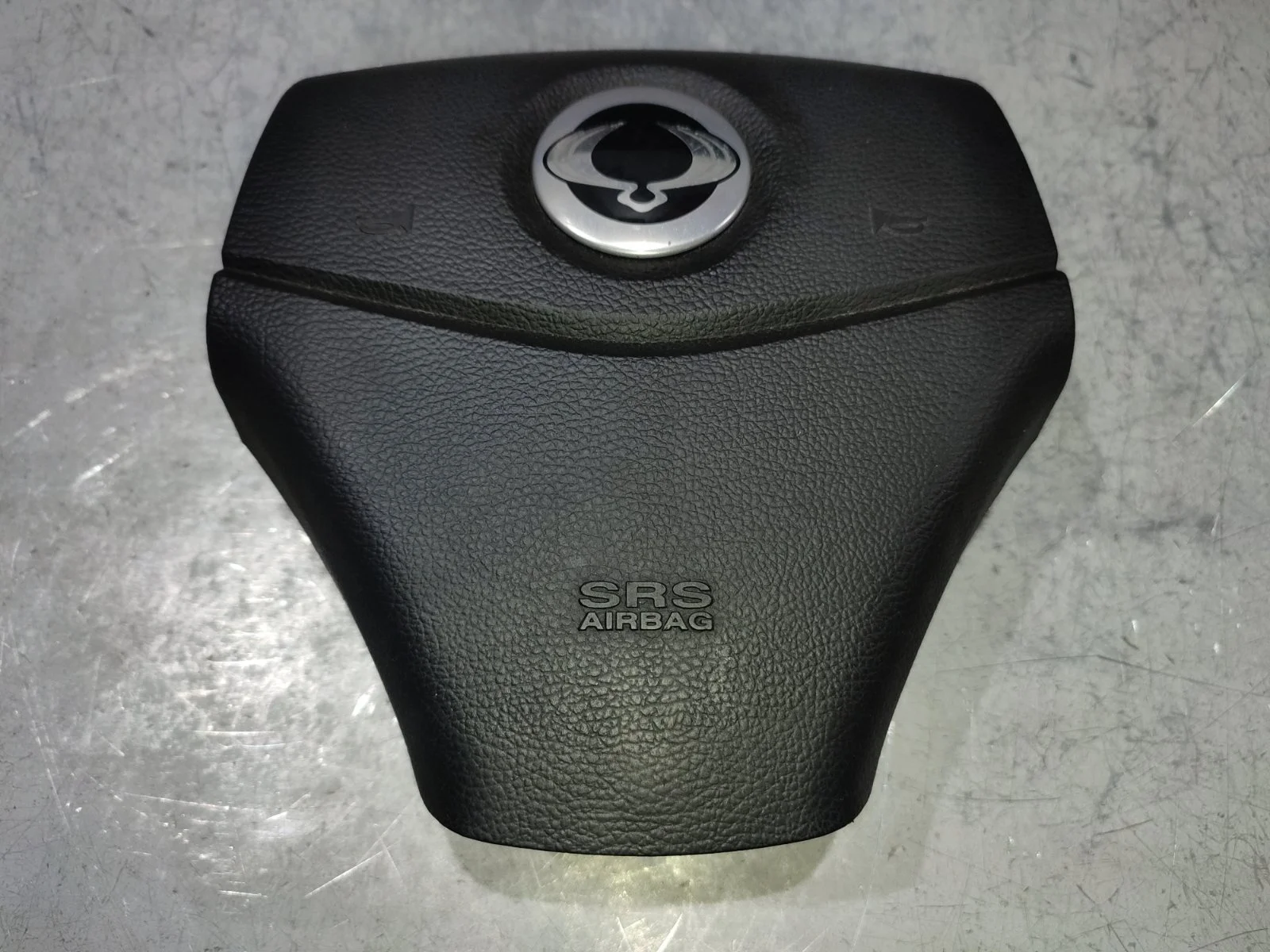 Подушка безопасности airbag водителя SsangYong Actyon 2013 C200