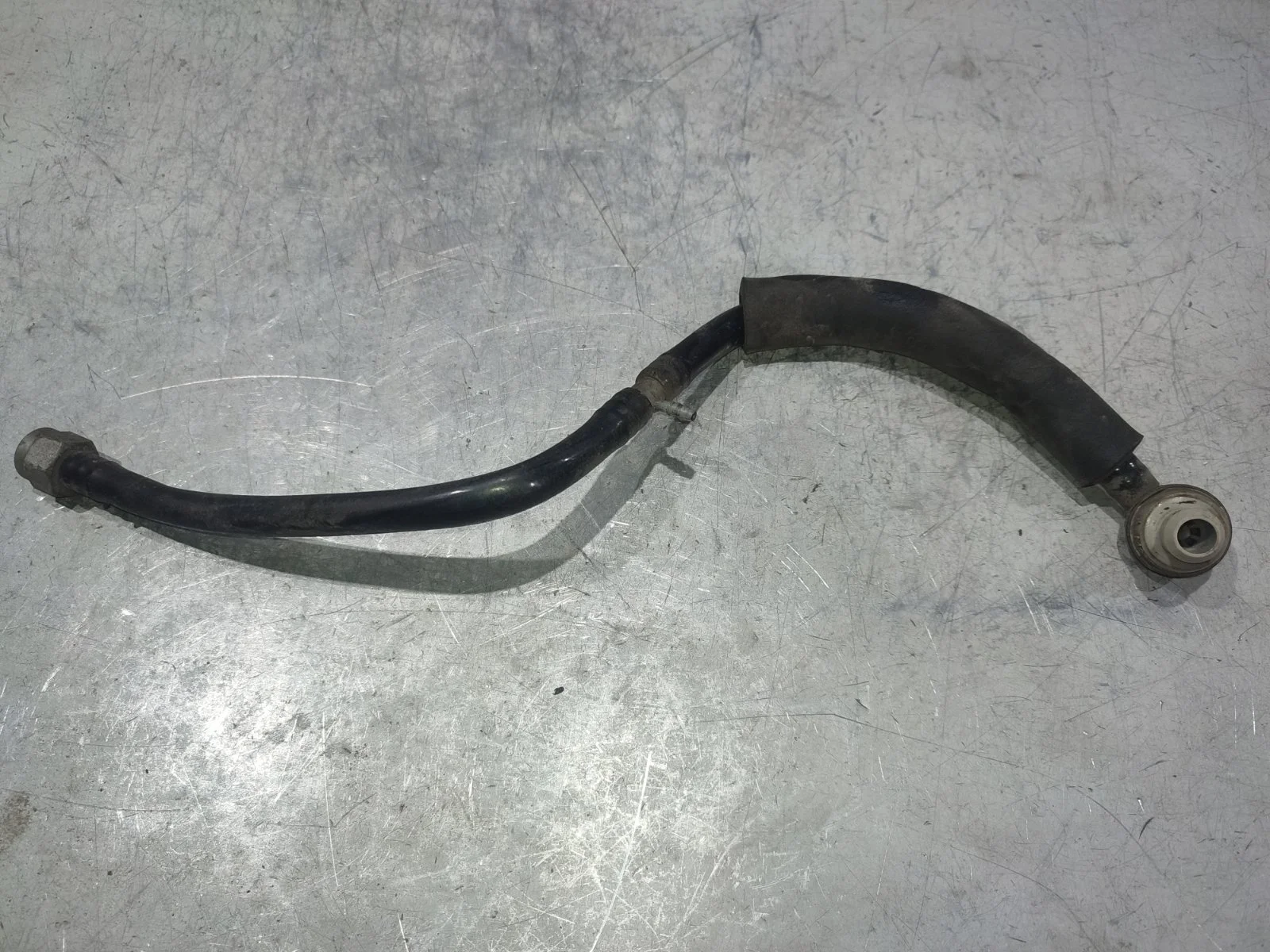 Трубка вакуумная усилителя тормозов SsangYong Kyron 2008 D130