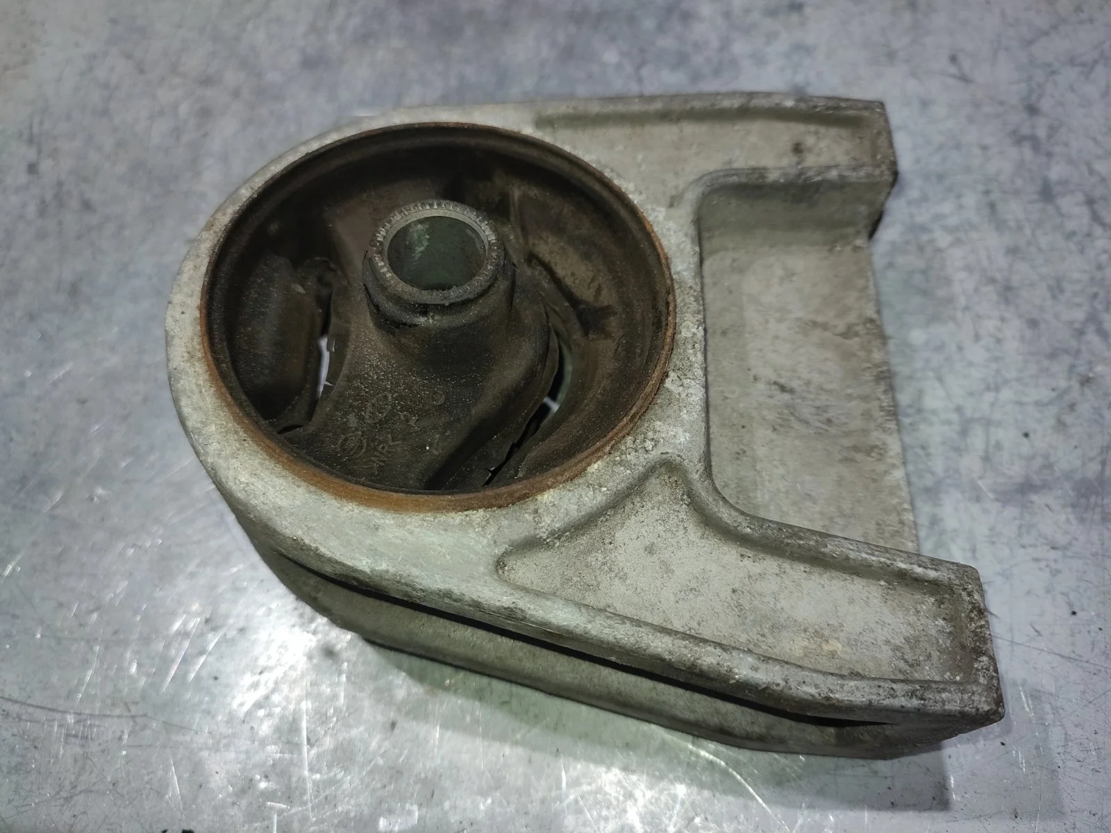 Подушка (опора) двигателя SsangYong Actyon 2013 C200