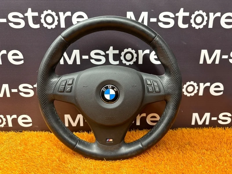 Руль Bmw 1-Series 2009 32307839114 E87 N46B20B