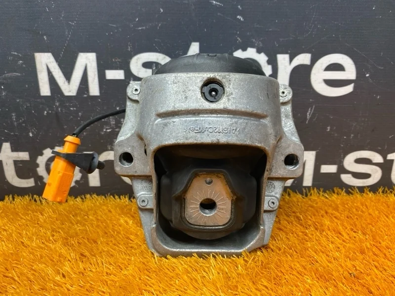 Подушка двигателя Audi Q5 2010 8R0199381C 8R CDN, левая