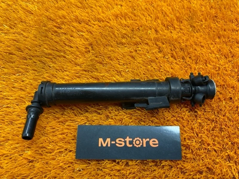 Форсунка омывателя фары BMW 3-Series 2013 7275658 F30 N20B20B, правая