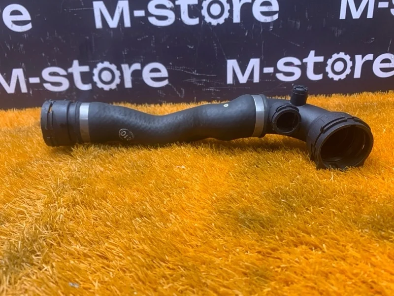 Патрубок радиатора верхний Bmw 3-Series 2003 7510952 E46 M54B22 (226S1)