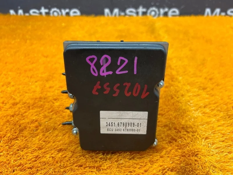 Блок ABS Bmw X1 2011 34516798989 E84 N46B20B