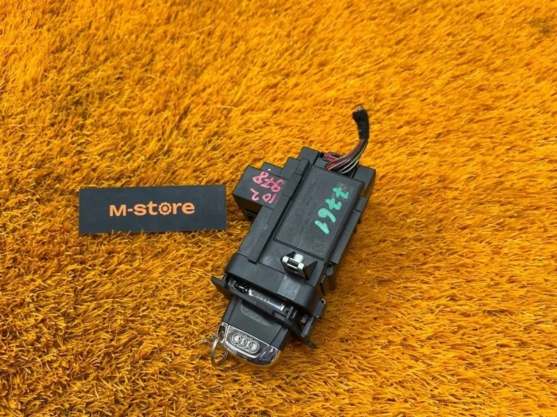 Замок зажигания Audi Q5 2009 8K0909131D 8R CAL