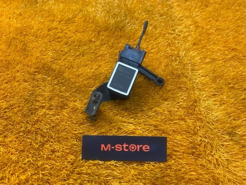 Датчик высоты дорожного просвета Bmw X3 2006 1093698 E83 M54B30 (306S3), задний