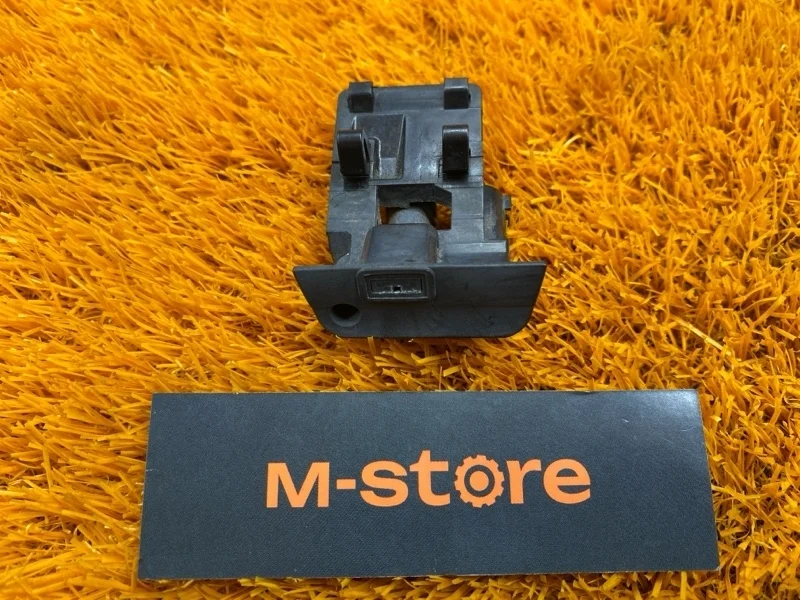 Форсунка омывателя Bmw X1 2011 61667183343 E84 N46B20B