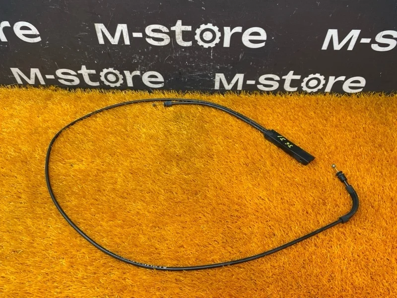 Трос капота Mercedes-Benz C-Class 2010 A2048800459 W204 271.860