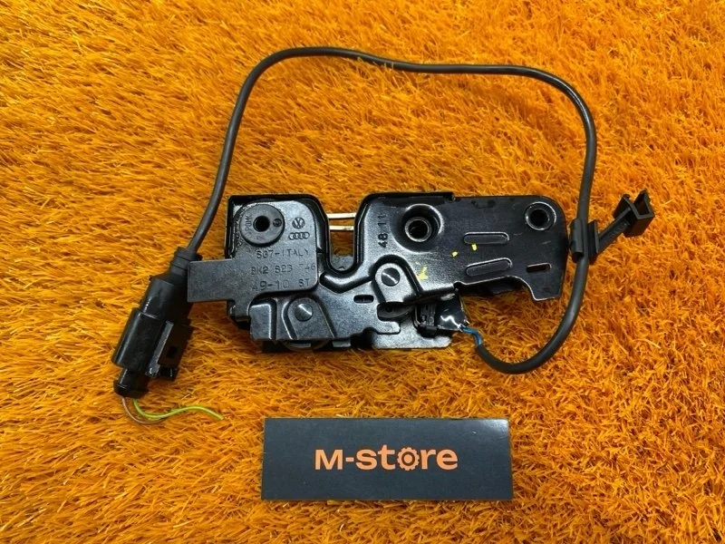 Замок капота Audi A4 2012 8K2823746 B8/8K CDN