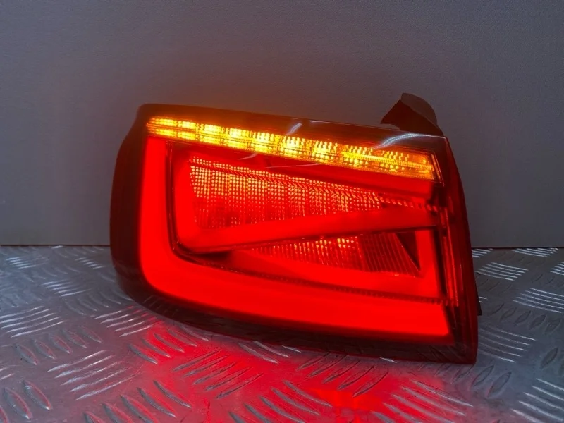 Фонарь Audi A3 8V