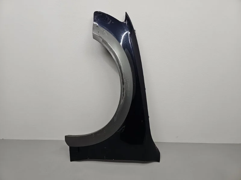 Крыло Audi A4 B8