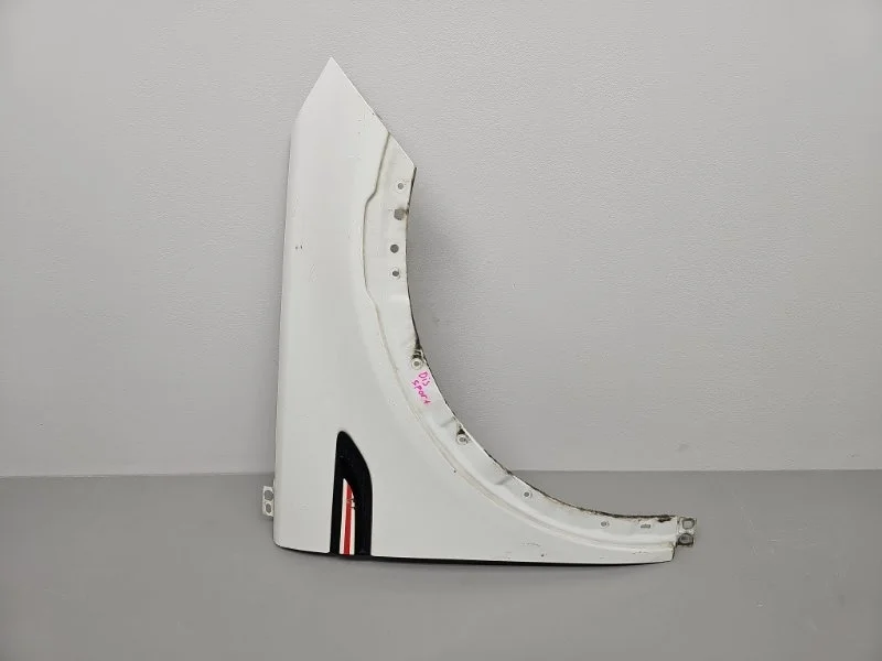 Крыло Land Rover Discovery Sport L550