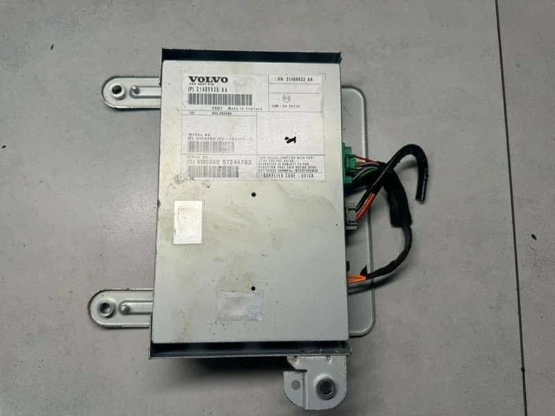 Усилитель звука Volvo XC70 2015