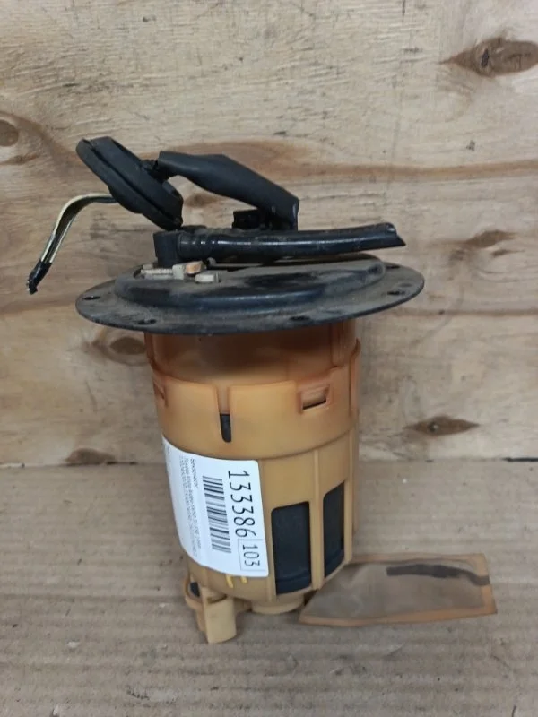 Бензонасос Toyota Vista Ardeo 1999 SV50