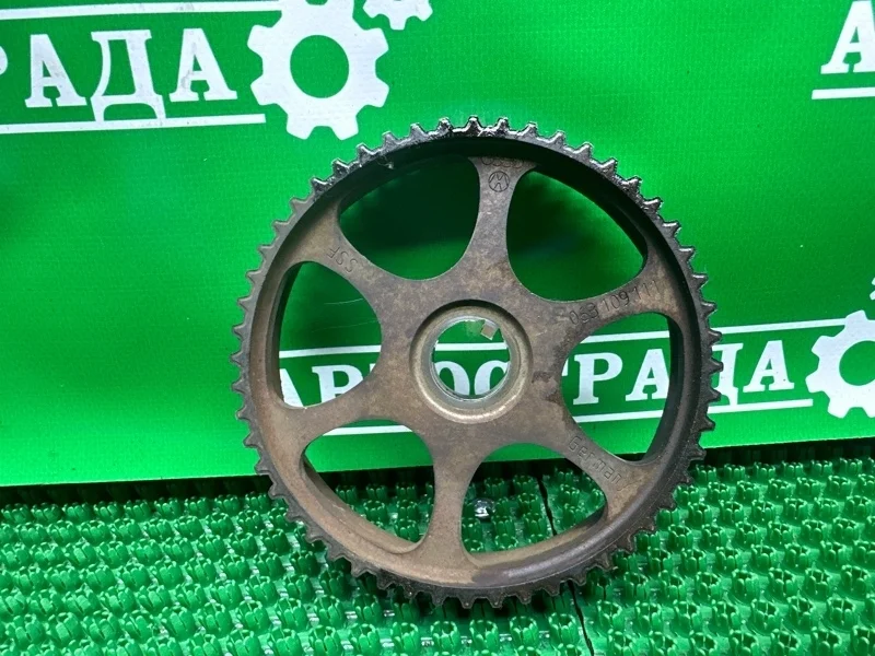 Шестерня распредвала Volkswagen 06B109111