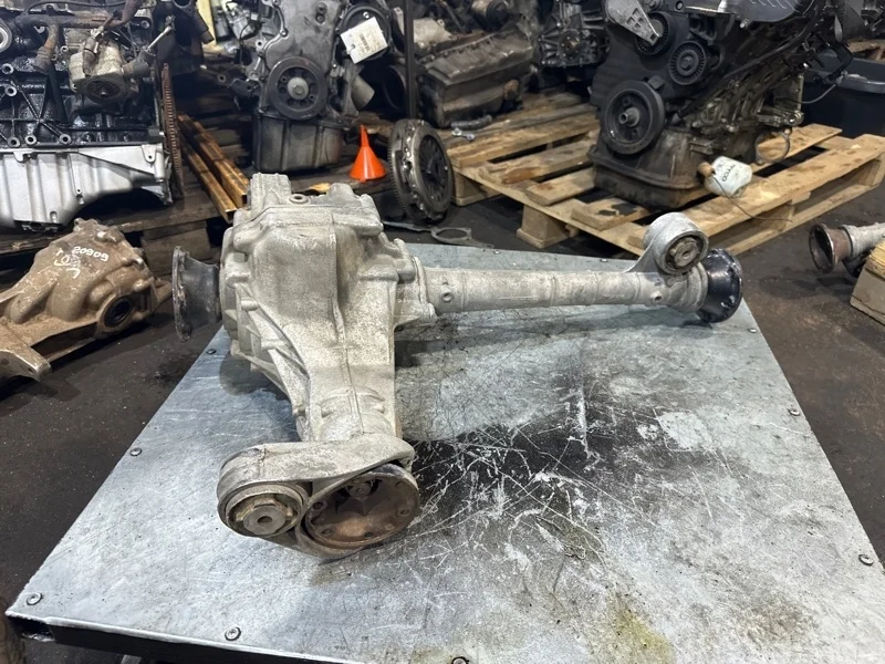 Редуктор Volkswagen Touareg 0AA409507D 3.2, передний