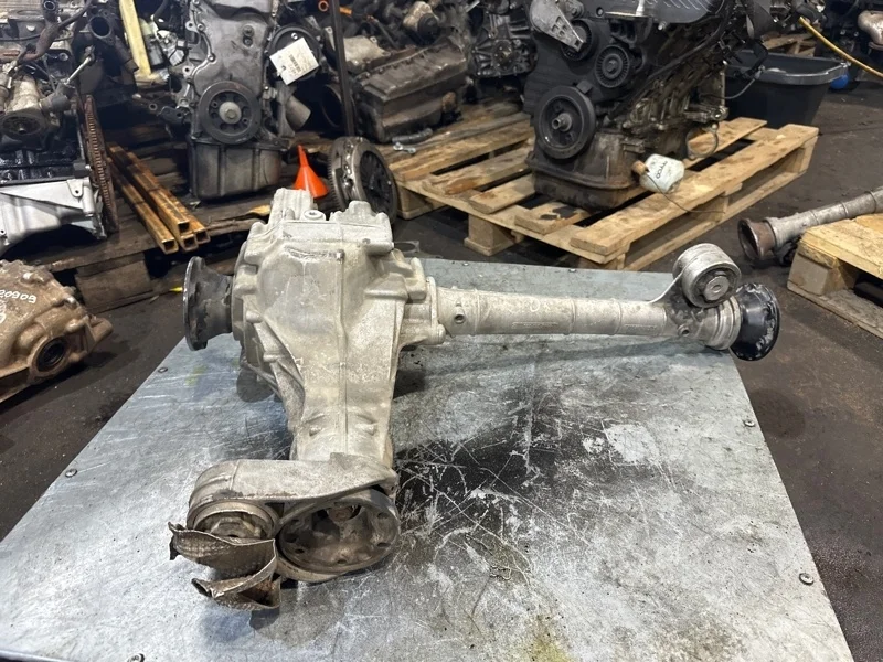 Редуктор Volkswagen Touareg 0AA409507D 3.2, передний