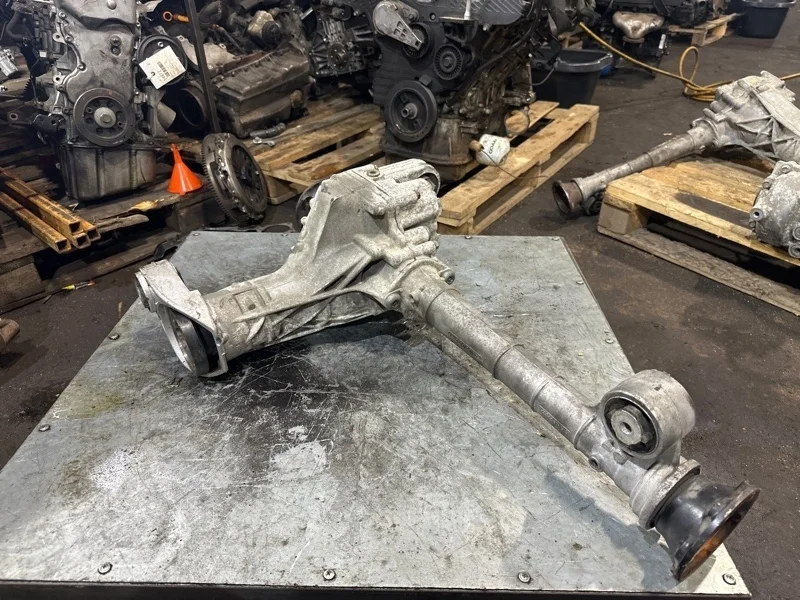 Редуктор Volkswagen Touareg 0AA409507D 3.2, передний