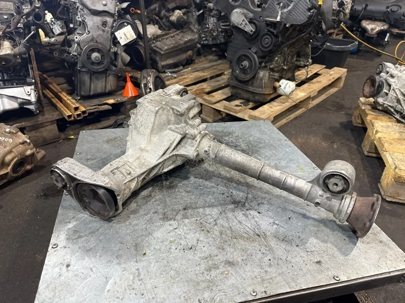 Редуктор Volkswagen Touareg 0AA409507D 3.2, передний