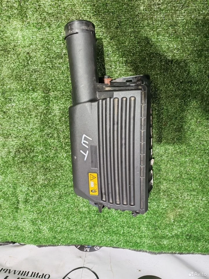 Корпус воздушного фильтра mercedes a2740901701