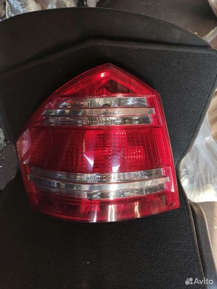 Задний левый фонарь mercedes gl x164