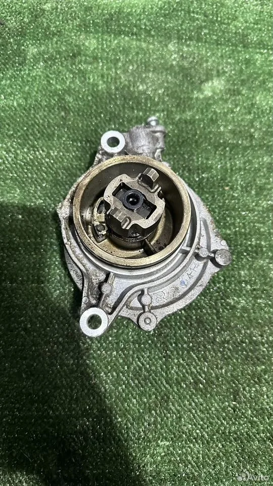 Вакуумный насос bmw 11667791232