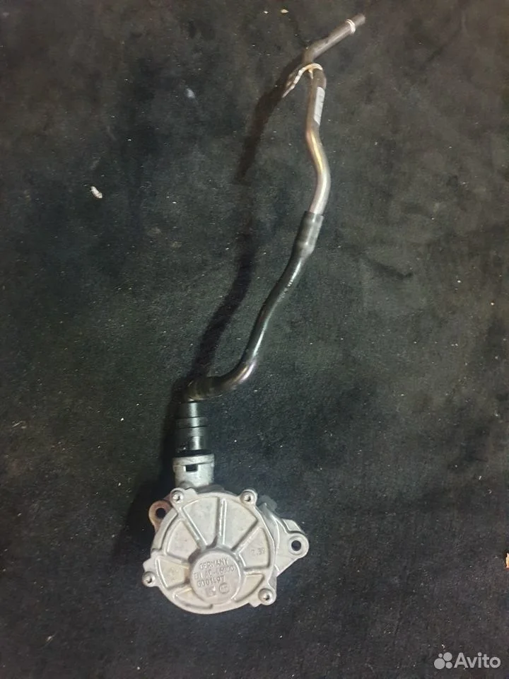 Насос вакуумный mercedes a6512300465 2.2 cdi