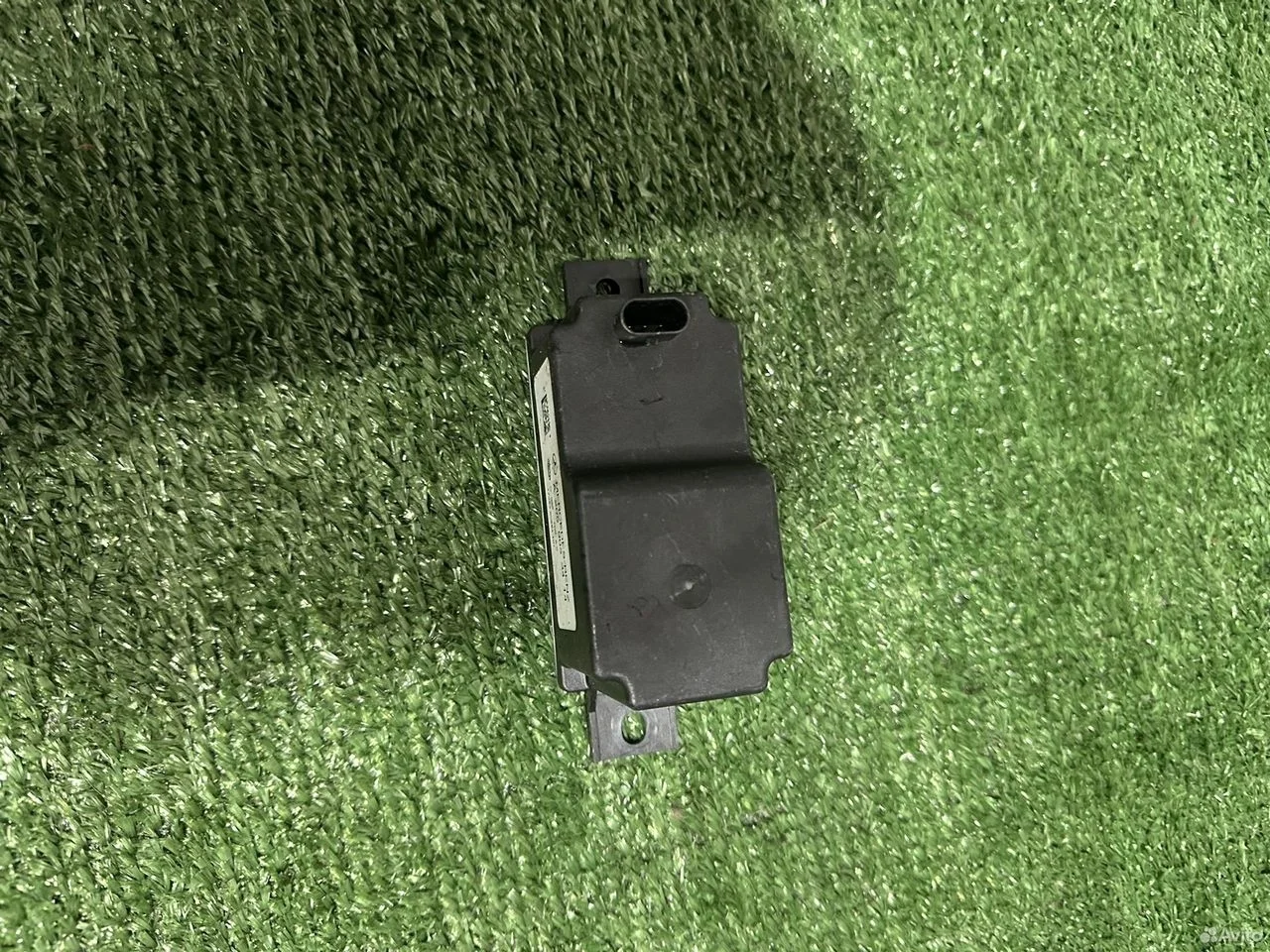 Трансформатор напряжения mercedes a2059053414